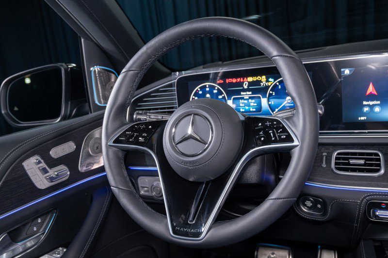 New 2025 Mercedes-Benz Maybach GLS 600 4MATIC image 16