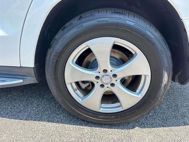 Used 2017 Mercedes-Benz GLS 450 4MATIC w/ Premium Package image 8