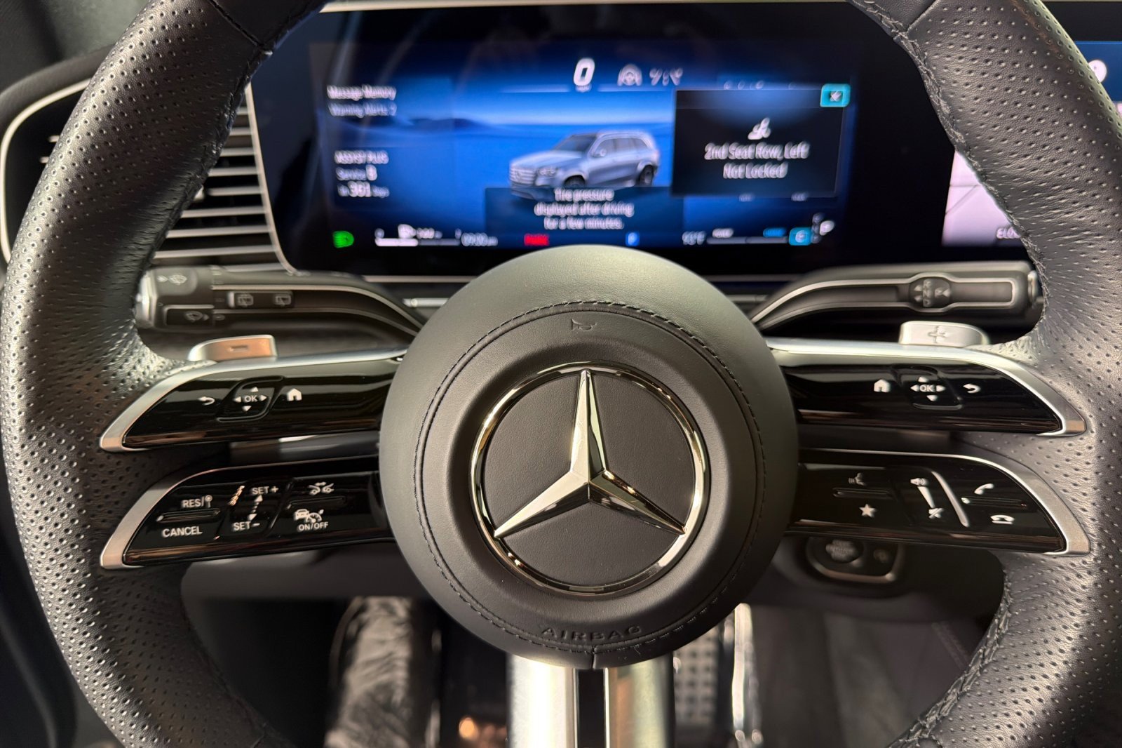 Used 2026 Mercedes-Benz GLS 450 4MATIC image 23