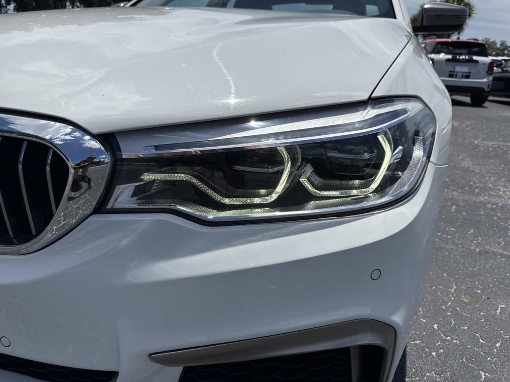 Used 2020 BMW M550i xDrive w/ Parking Assistance Package AWD/4WD image 10