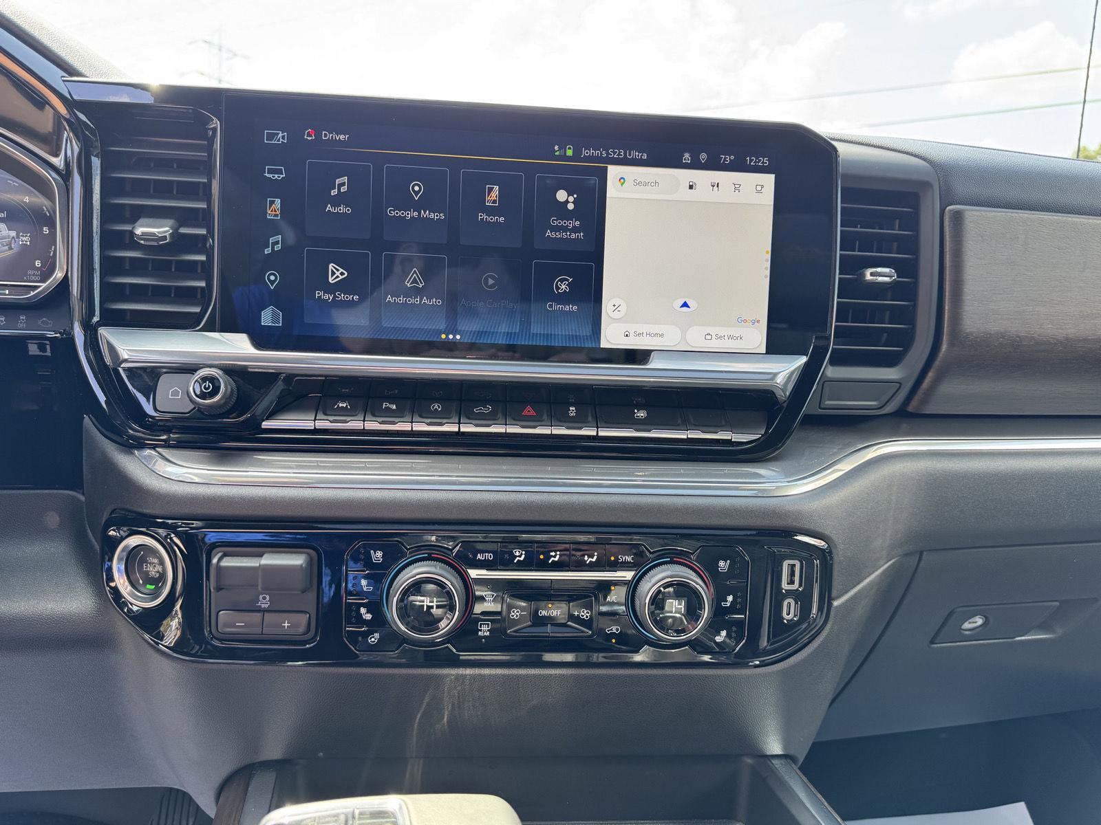 Used 2024 Chevrolet Silverado 1500 High Country image 4