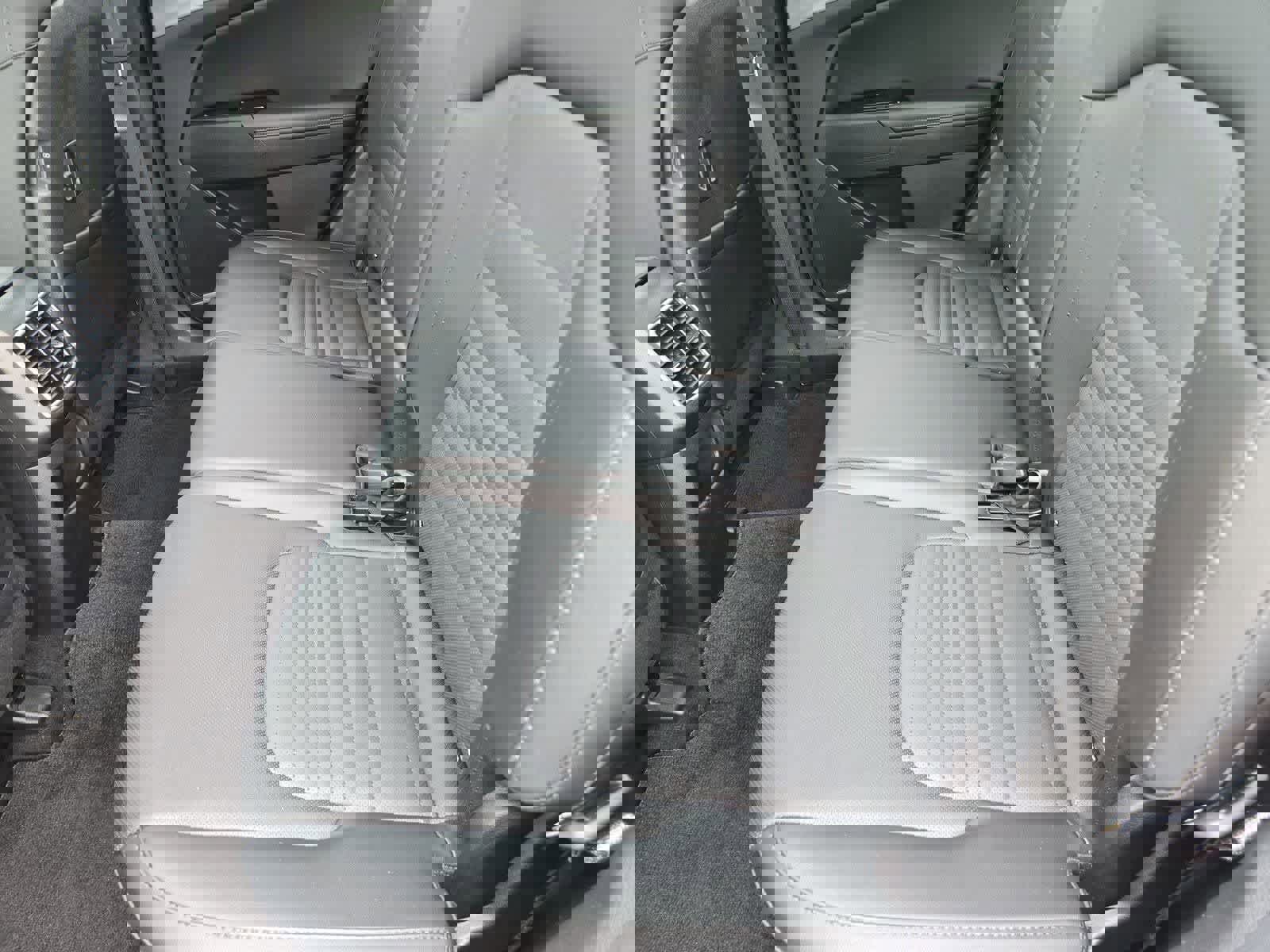 Used 2023 Kia Sportage SX image 18