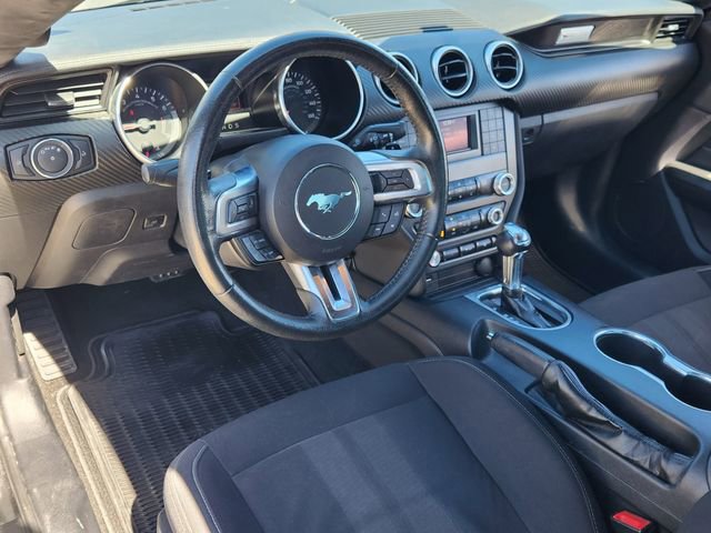 Used 2019 Ford Mustang EcoBoost image 26