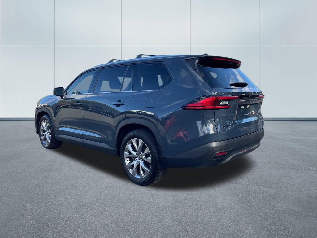 Used 2024 Toyota Grand Highlander Limited image 7