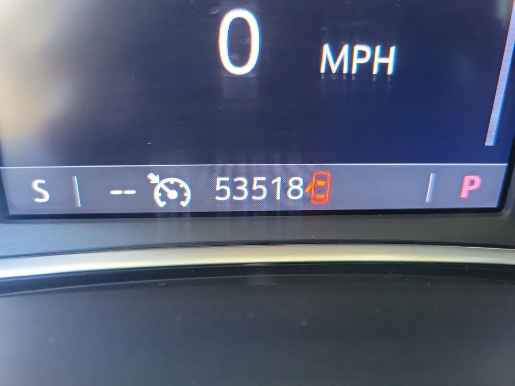 Used 2024 GMC Terrain SLT image 26