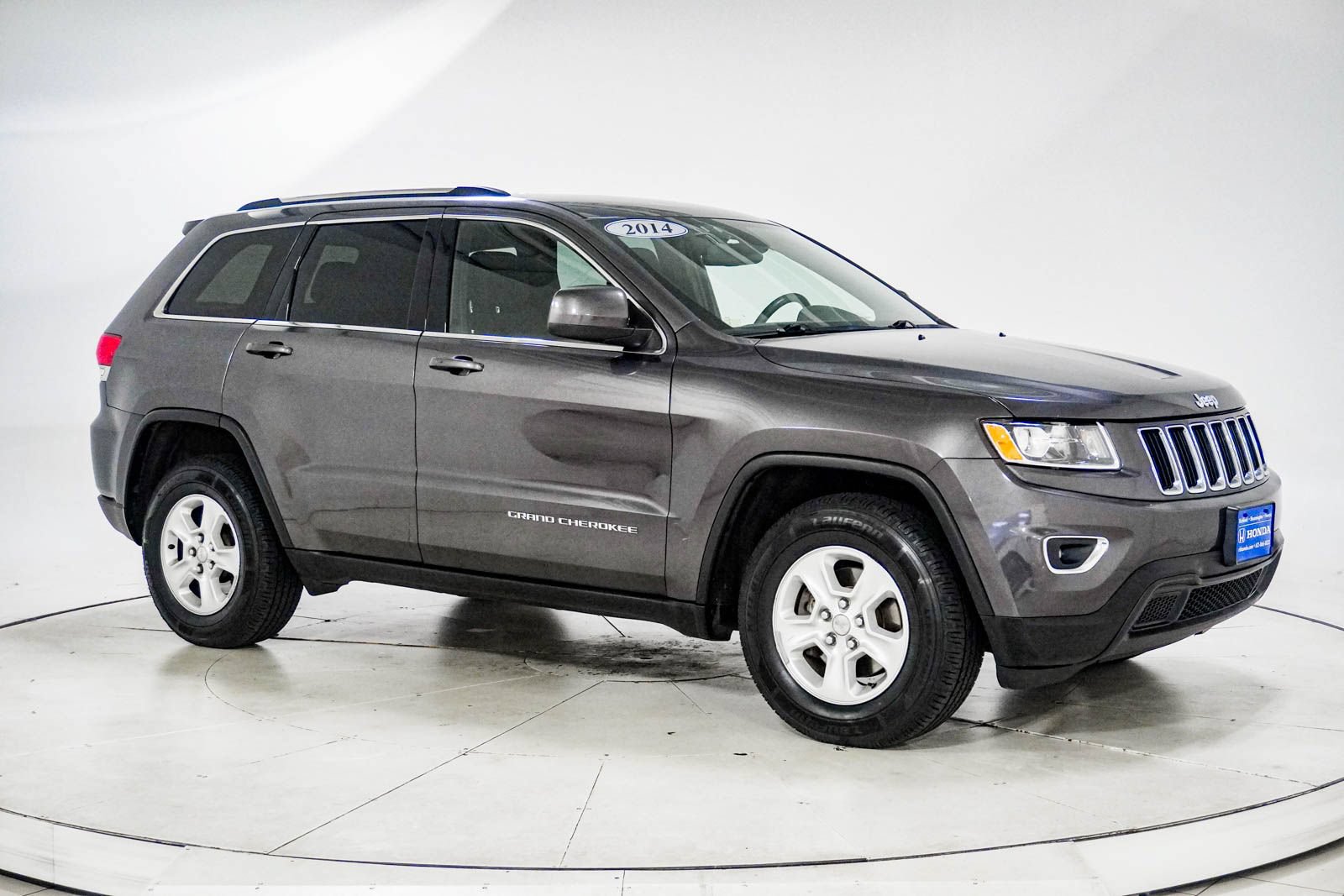 Used 2014 Jeep Grand Cherokee Laredo w/ Quick Order Package 23E AWD/4WD image 11