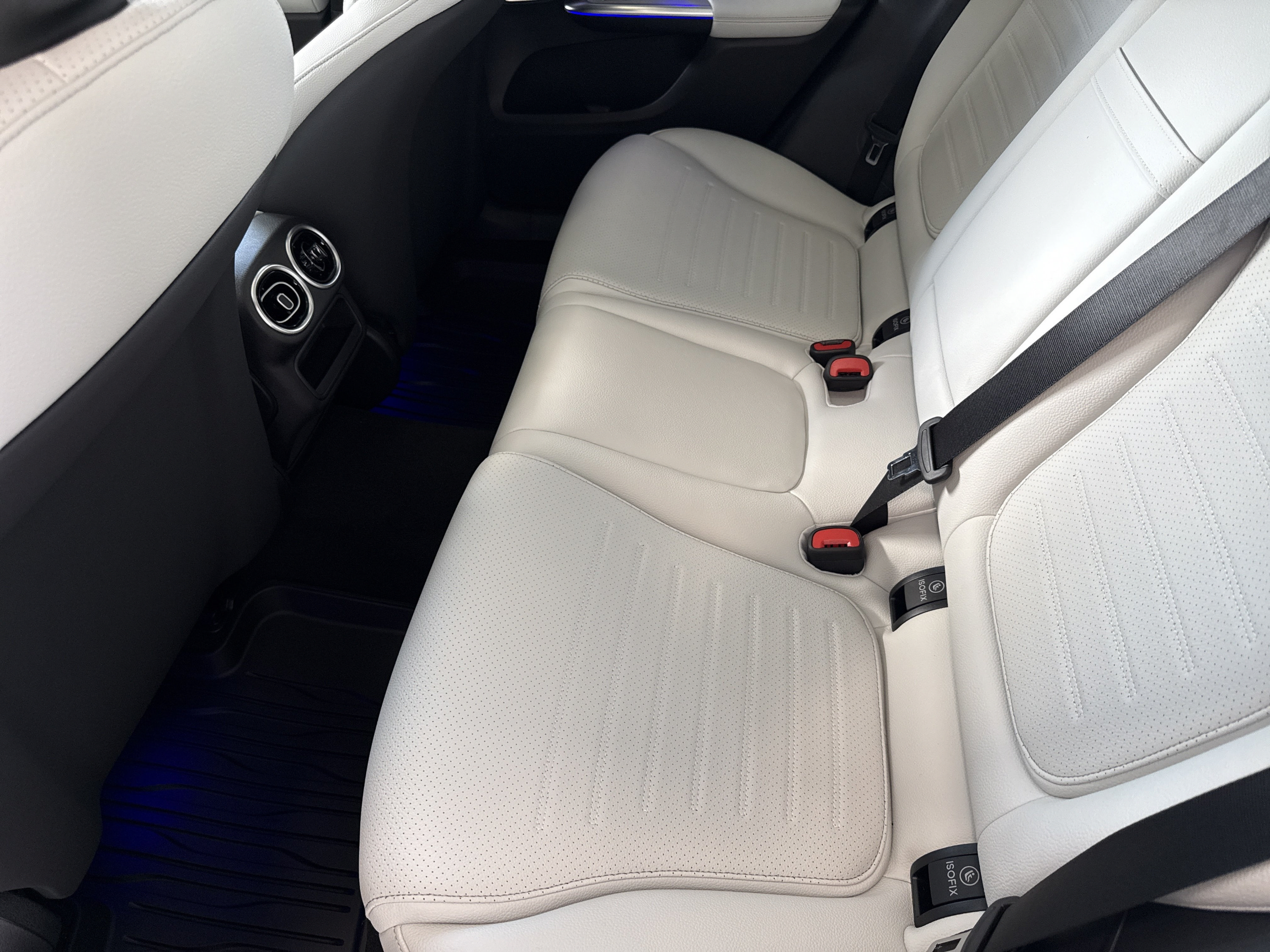 New 2027 Mercedes-Benz GLC 300 image 29