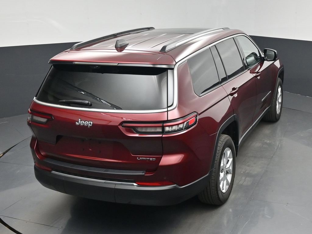 Used 2024 Jeep Grand Cherokee L Limited w/ Luxury Tech Group II image 39