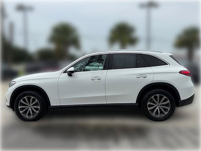 Used 2025 Mercedes-Benz GLC 300 image 5