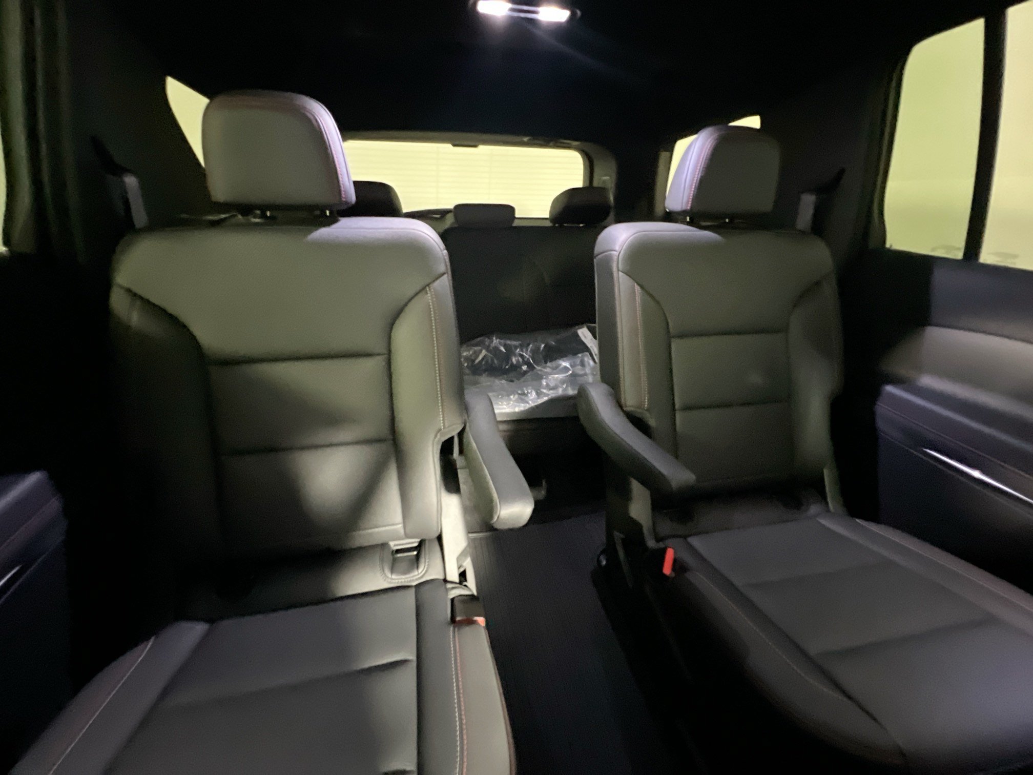 Used 2025 Chevrolet Traverse Z71 w/ Enhanced Driving Package AWD/4WD image 33
