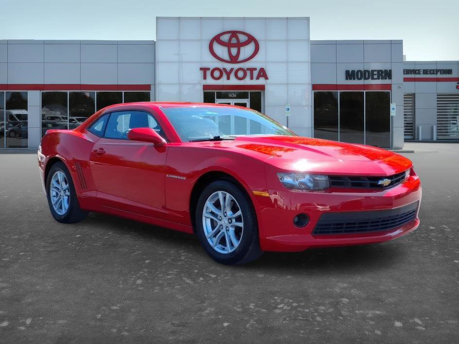 Used 2014 Chevrolet Camaro LT RWD image 8