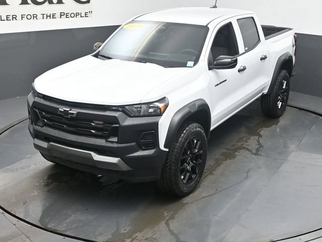 Used 2023 Chevrolet Colorado Trail Boss w/ LPO, Dark Essentials Package AWD/4WD image 44