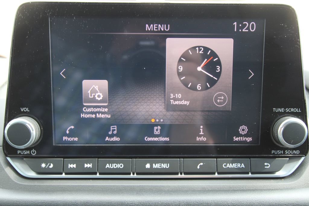 Used 2022 Nissan Rogue S image 26