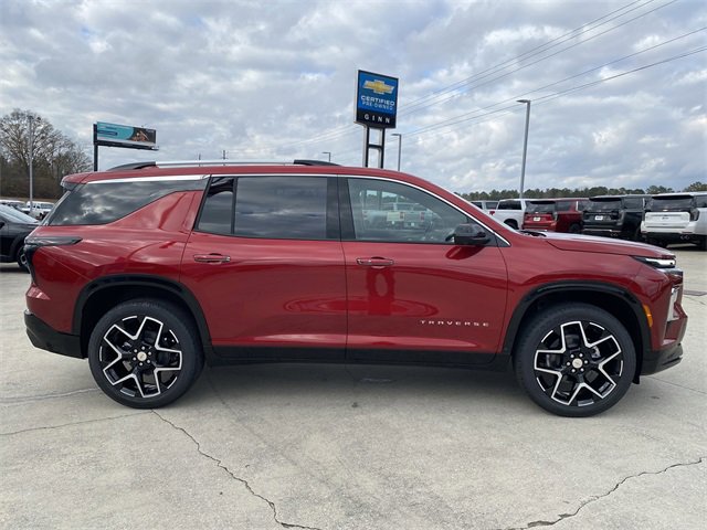 New 2026 Chevrolet Traverse High Country w/ LPO, Floor Liner Package image 7