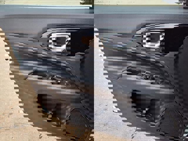 New 2026 Jeep Compass Latitude image 40