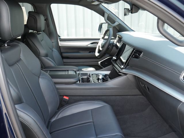 New 2026 Jeep Grand Wagoneer Limited image 31