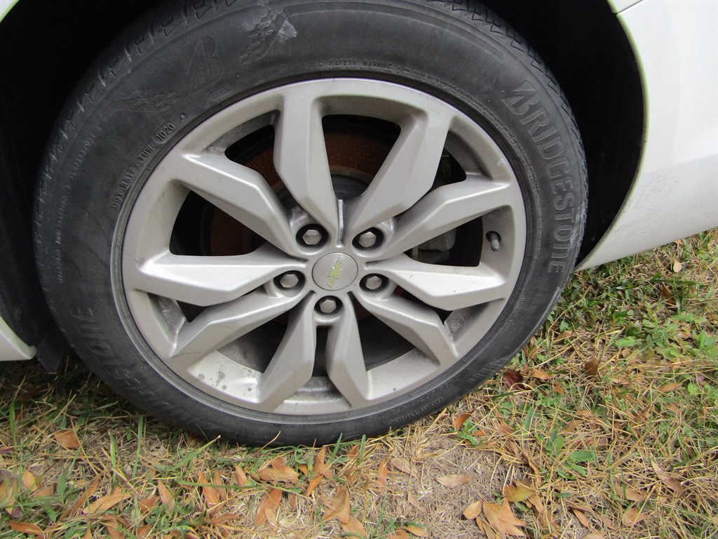 Used 2018 Chevrolet Impala LT image 8