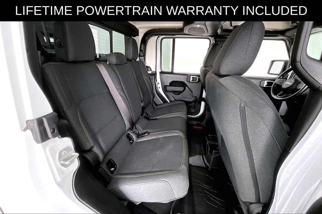 Used 2025 Jeep Gladiator Sport image 36