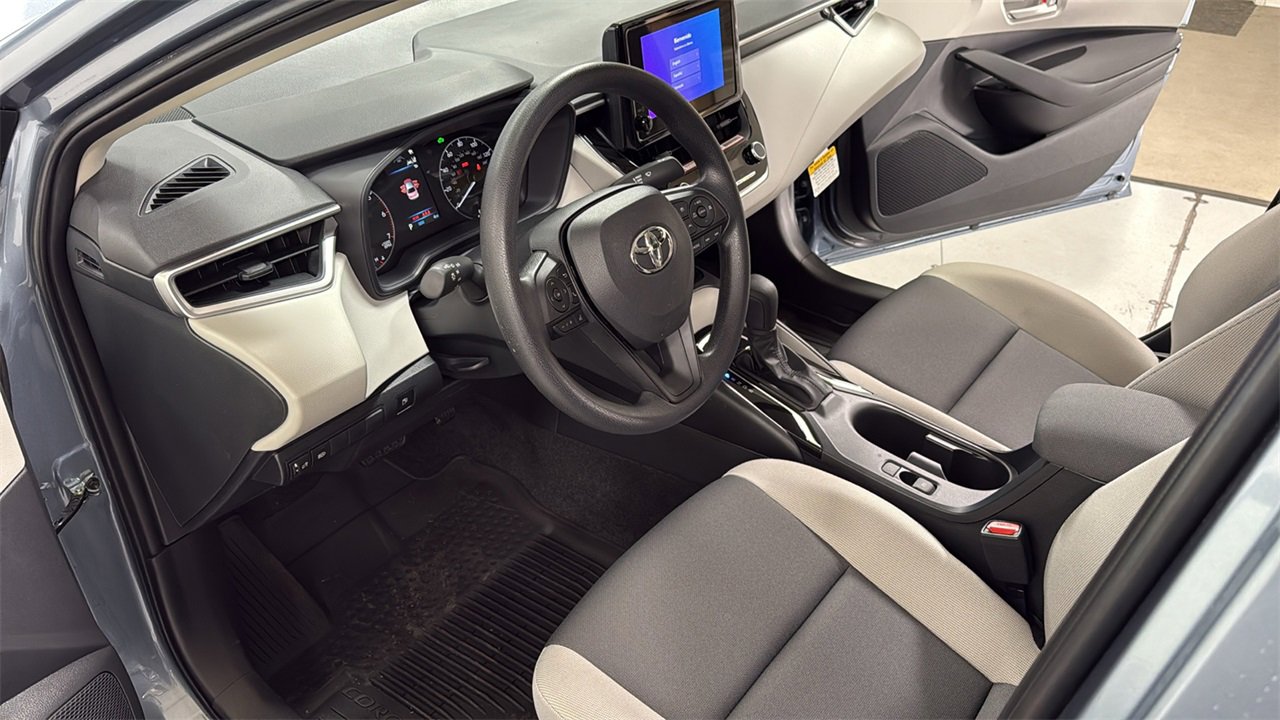 New 2025 Toyota Corolla LE image 12
