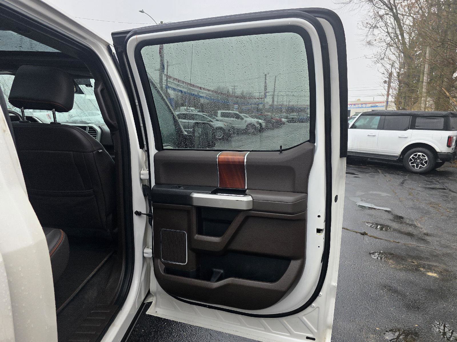 Used 2016 Ford F150 King Ranch w/ Equipment Group 601A Luxury image 29