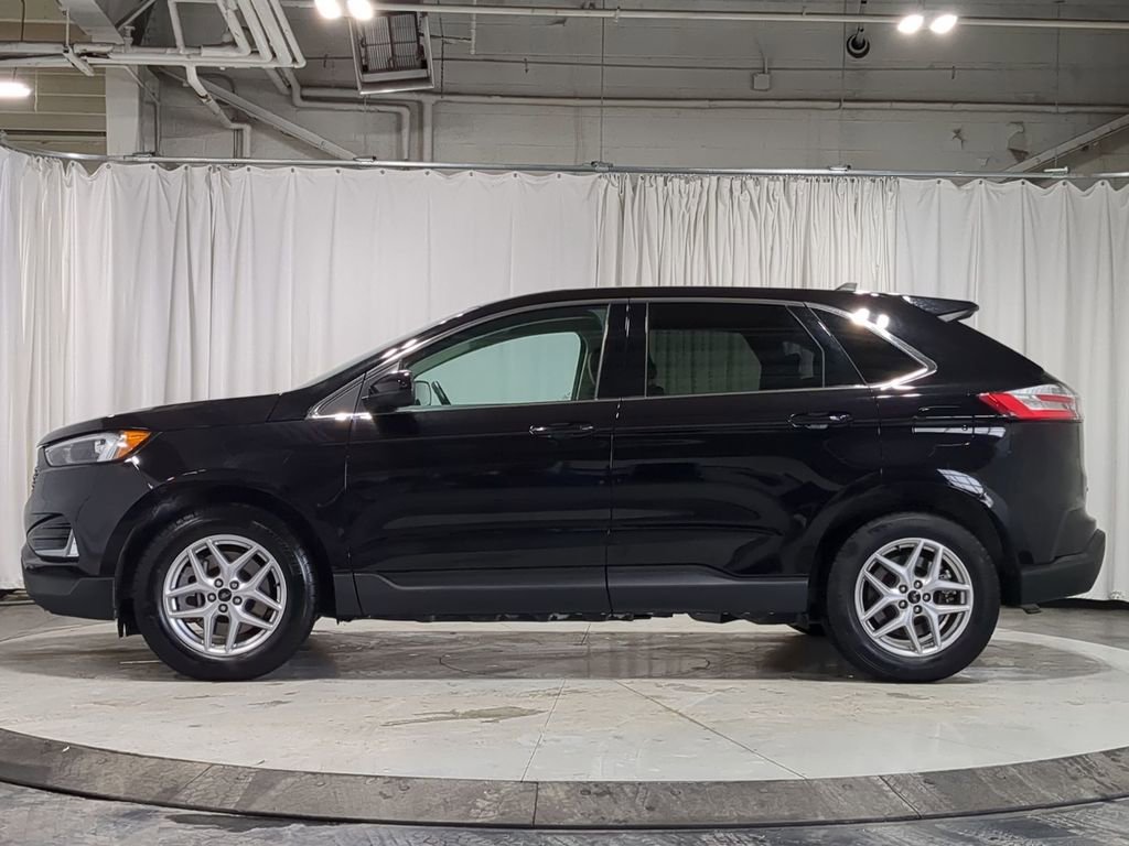 Used 2024 Ford Edge SEL w/ Convenience Package image 14
