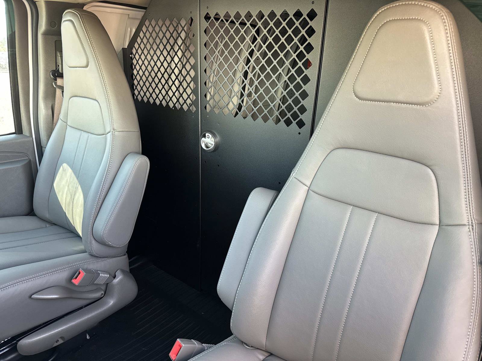 New 2026 GMC Savana 2500 Extended w/ Driver Convenience Package image 21