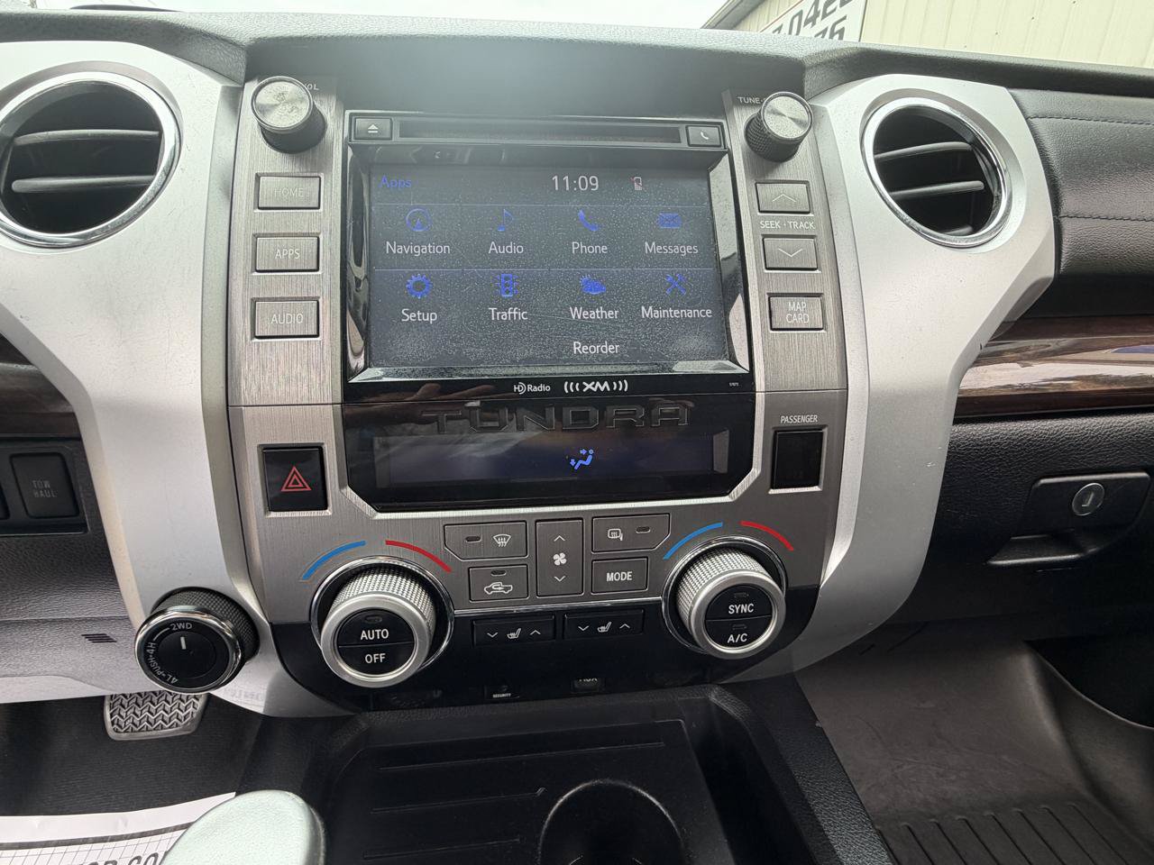 Used 2014 Toyota Tundra Limited w/ Limited Premium Package AWD/4WD image 16