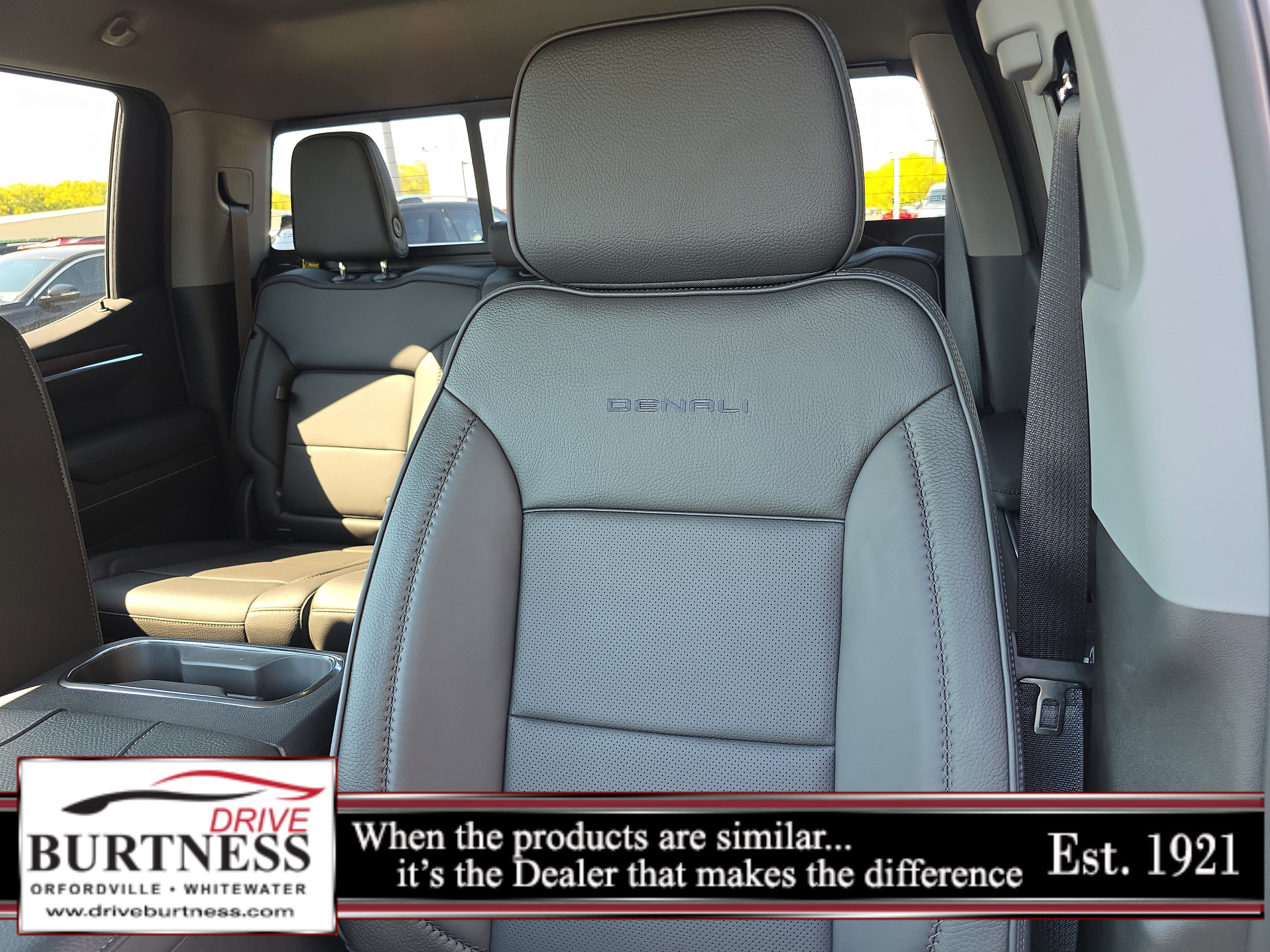 New 2026 GMC Sierra 1500 Denali w/ Technology Package image 12