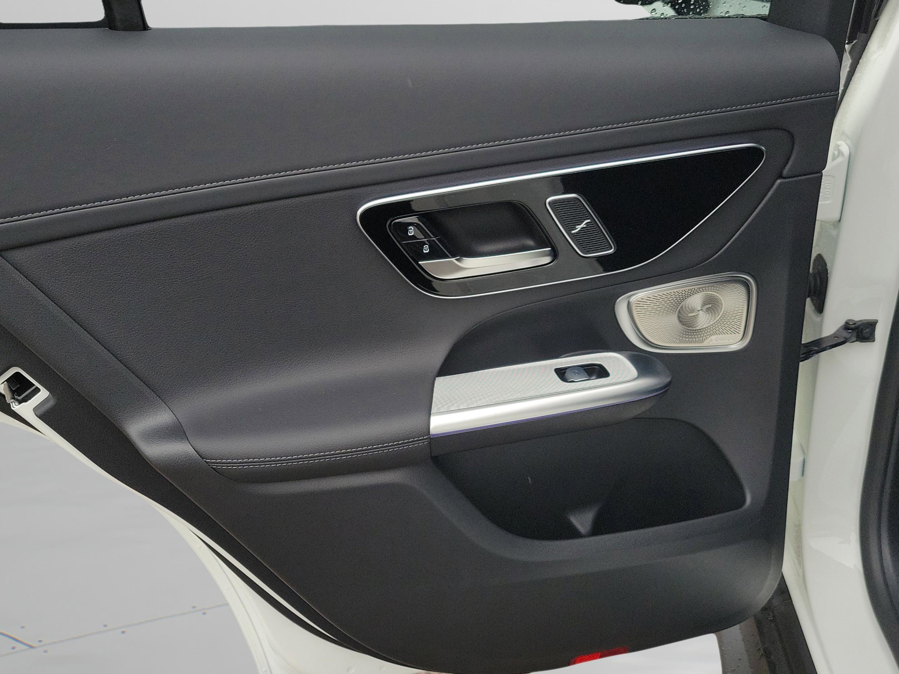 Certified 2026 Mercedes-Benz GLC 300 4MATIC image 7