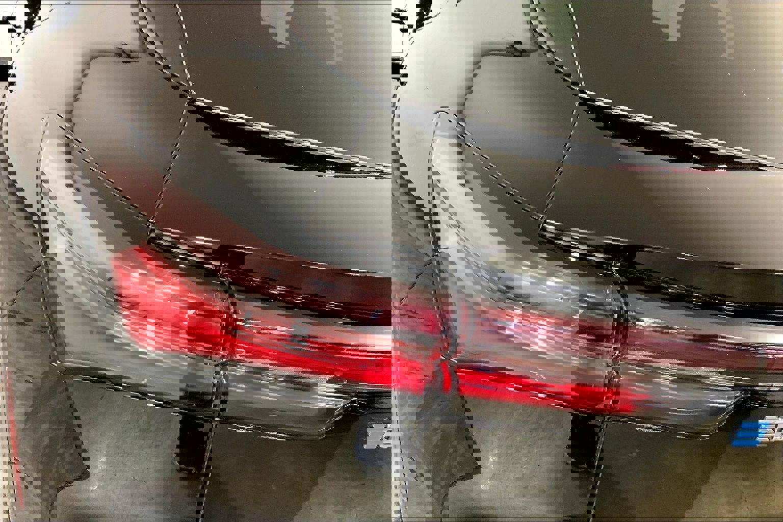 Used 2025 Chevrolet Equinox EV LT FWD image 27