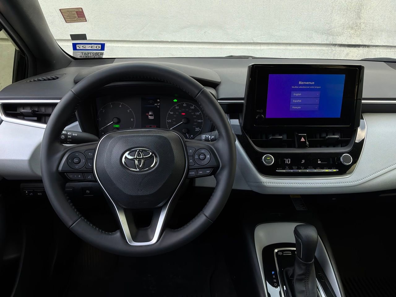 Used 2024 Toyota Corolla SE w/ SE Package image 13