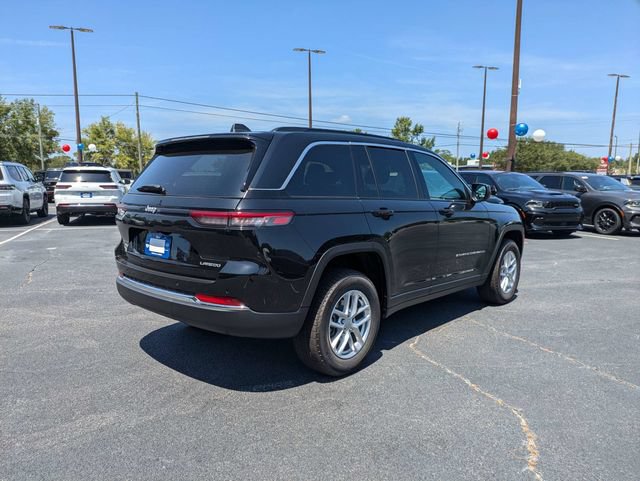 New 2026 Jeep Grand Cherokee Laredo X RWD image 4