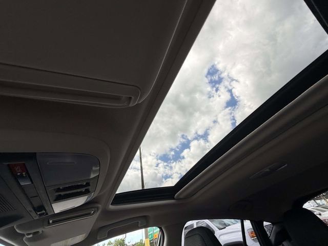 Used 2024 Subaru Crosstrek 2.0i Premium AWD/4WD image 21