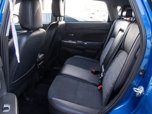 Used 2024 Mitsubishi Outlander Sport SE image 22
