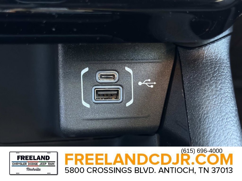 New 2026 Jeep Compass Latitude AWD/4WD image 28