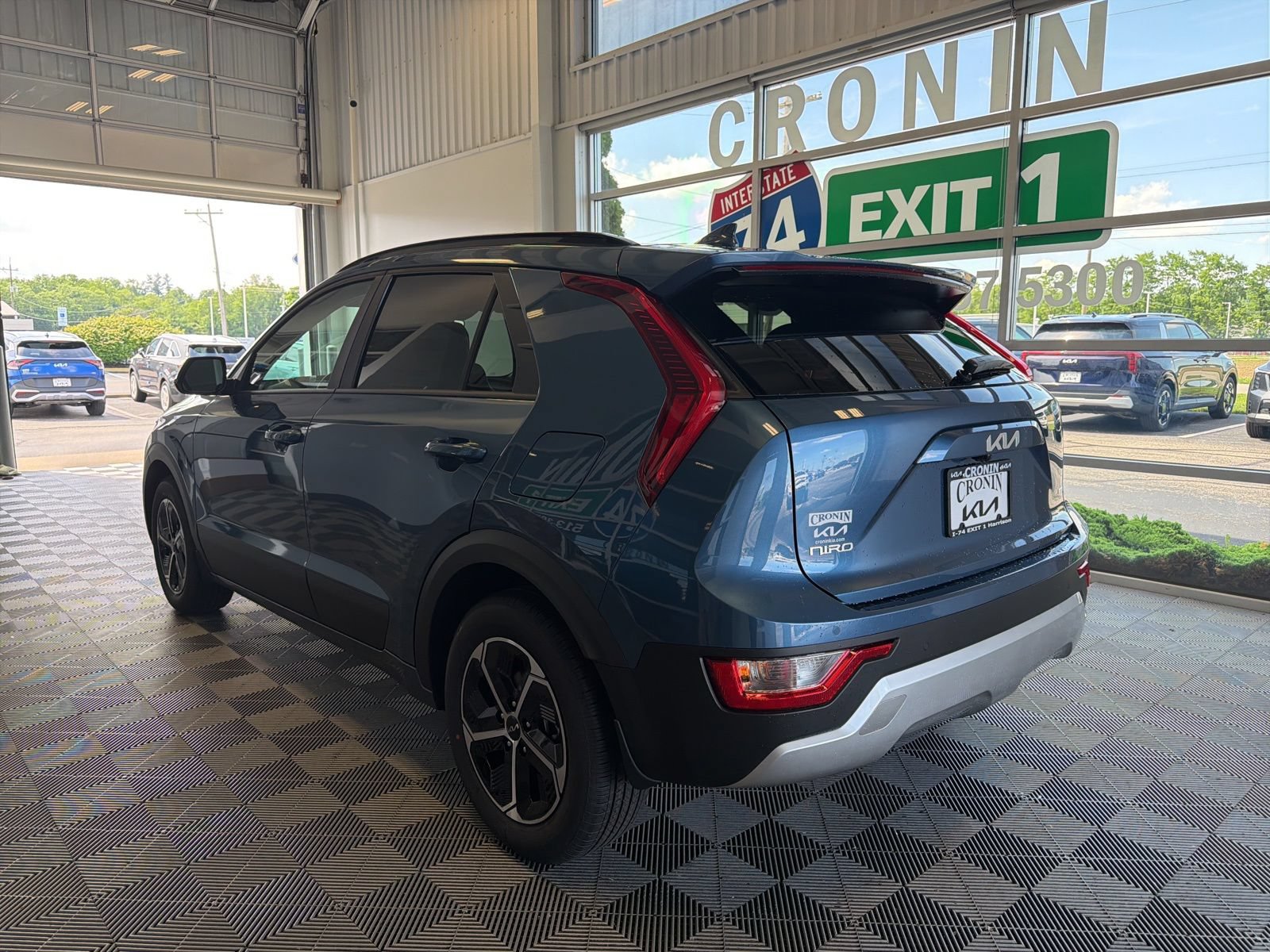 New 2026 Kia Niro EX FWD image 4