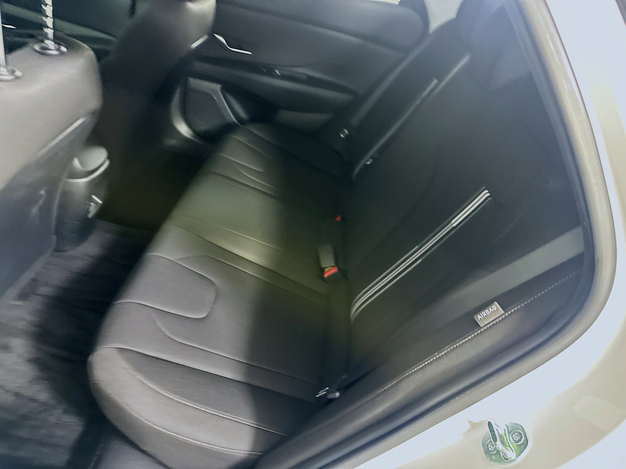 Used 2025 Hyundai Elantra Blue image 26