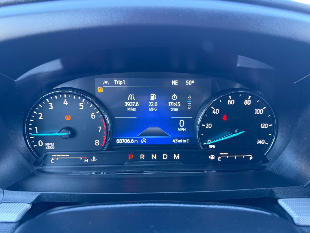 Used 2020 Ford Explorer XLT w/ Comfort Package image 38