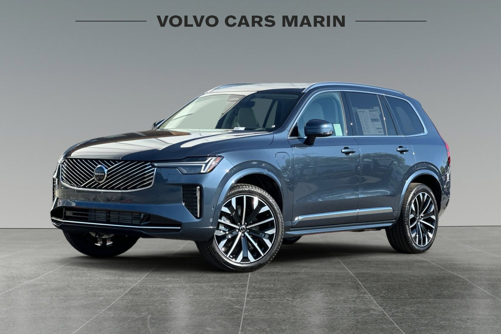 New 2026 Volvo XC90 T8 Ultra image 1