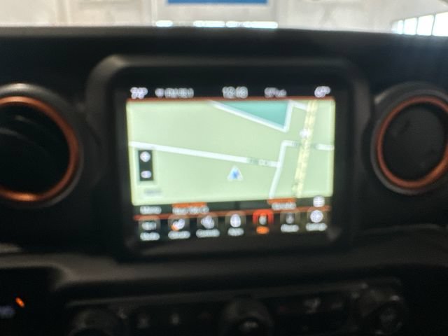 Used 2022 Jeep Gladiator Mojave w/ Cold Weather Group AWD/4WD image 22