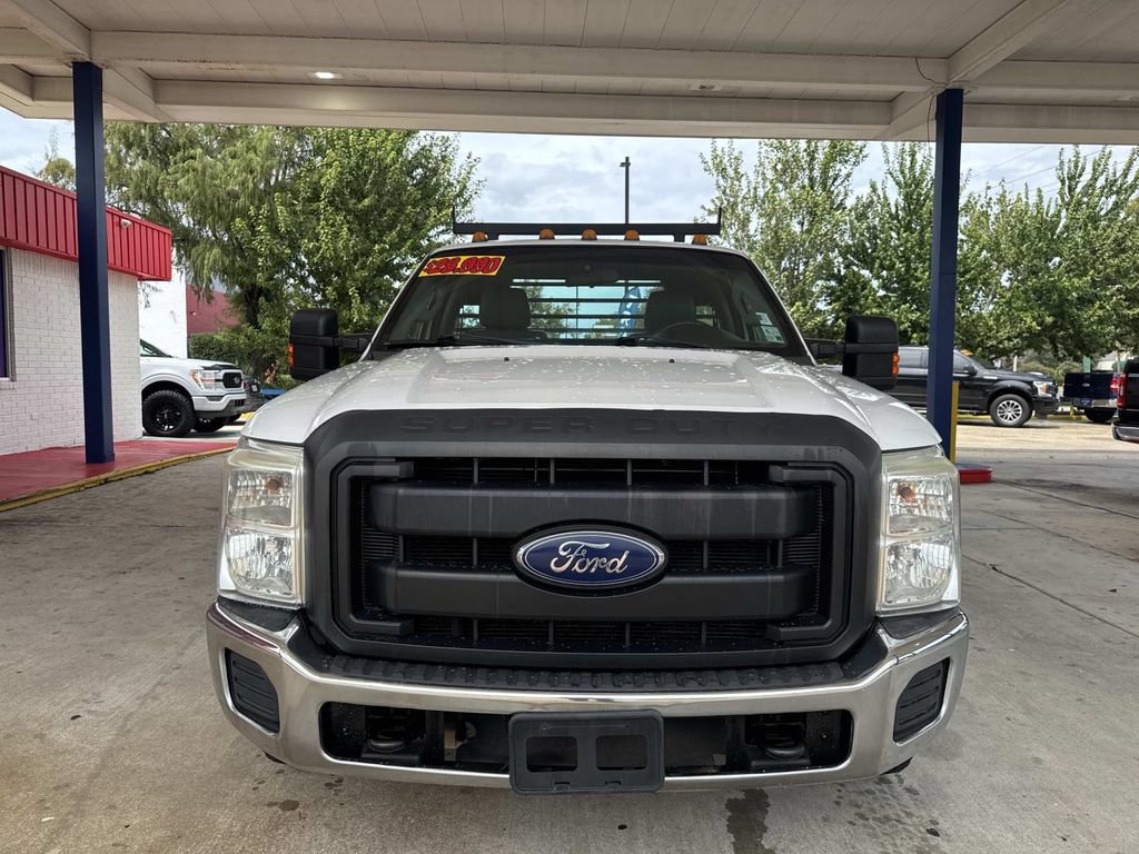 Used 2016 Ford F350 XL w/ Power Equipment Group RWD image 2