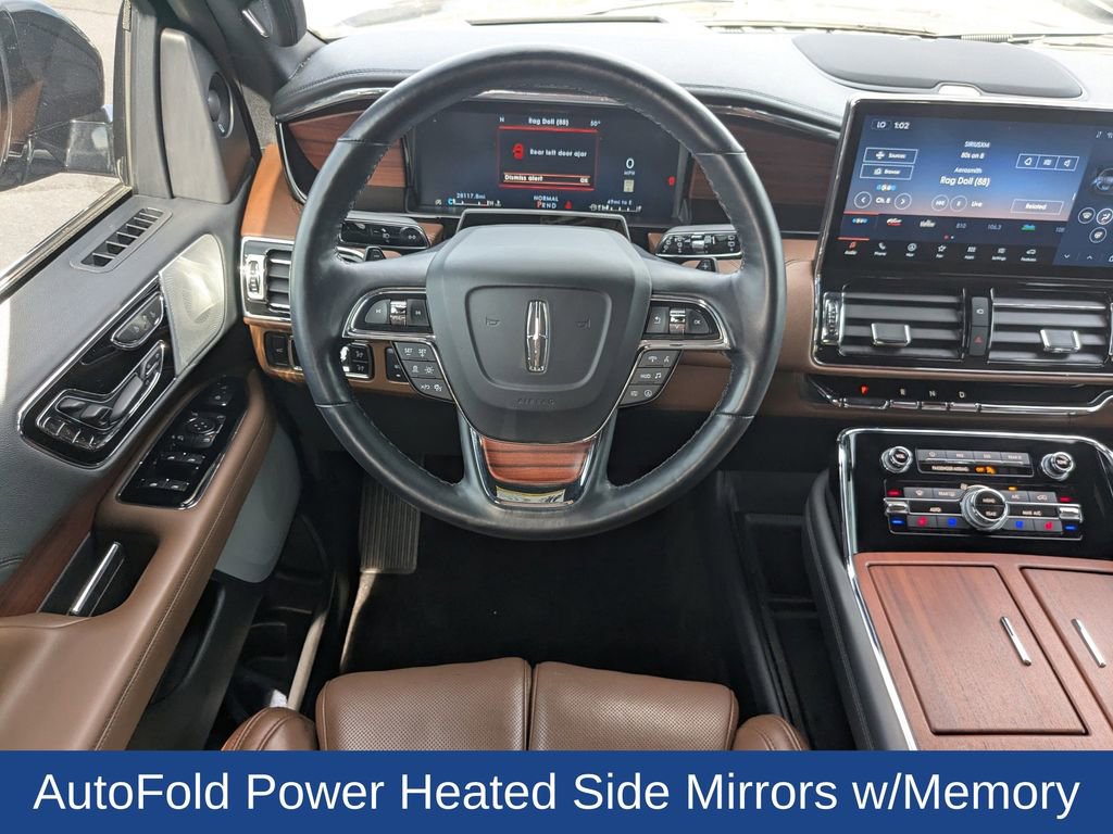 Used 2024 Lincoln Navigator Reserve image 20