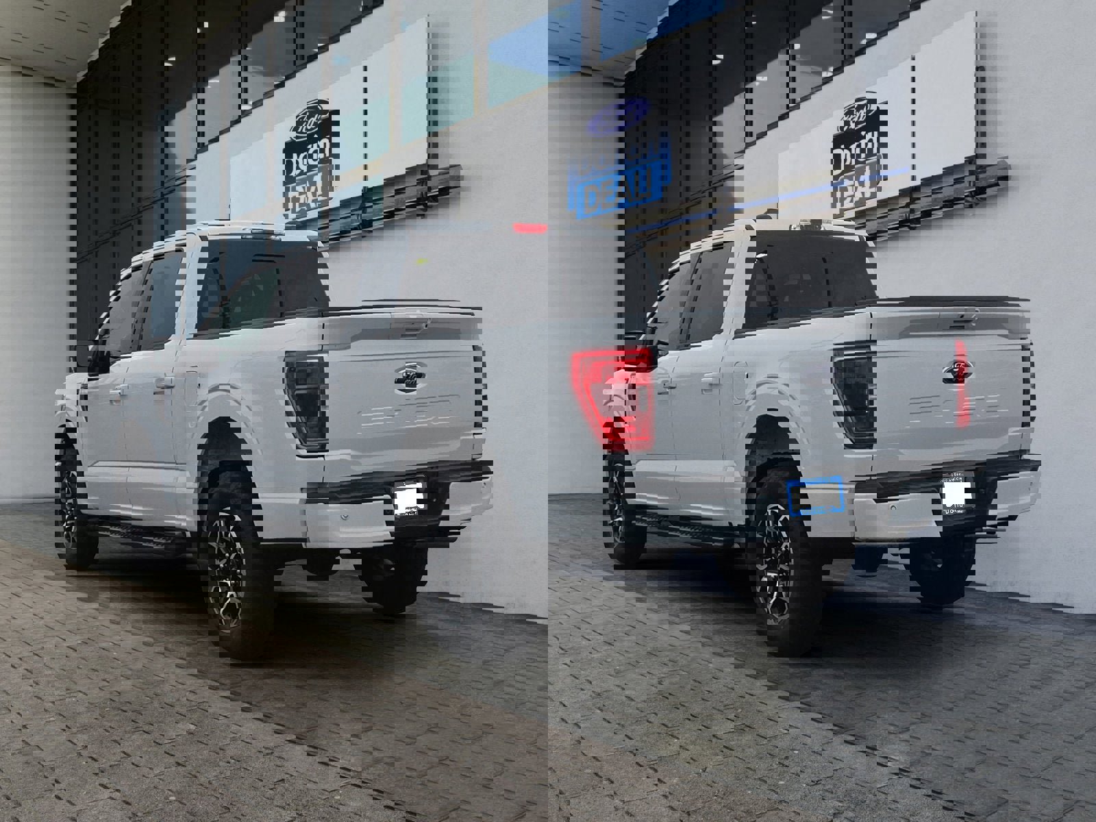 Certified 2023 Ford F150 XLT w/ Equipment Group 302A High image 5