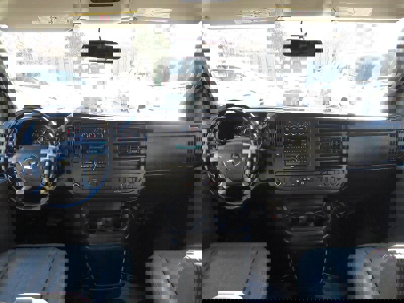 Used 2017 Chevrolet Express 2500 LS image 9