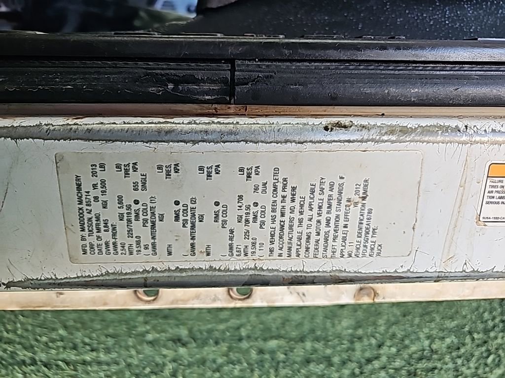 Used 2013 Ford F550 2WD Regular Cab Super Duty w/ Payload Upgrade Pkg image 25