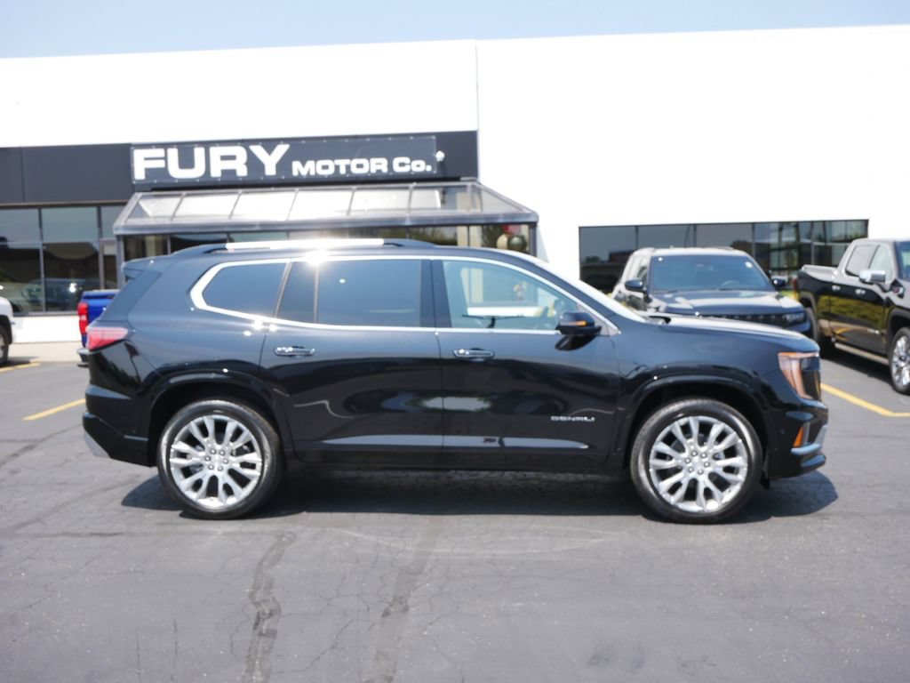 New 2026 GMC Acadia Denali w/ Super Cruise Package