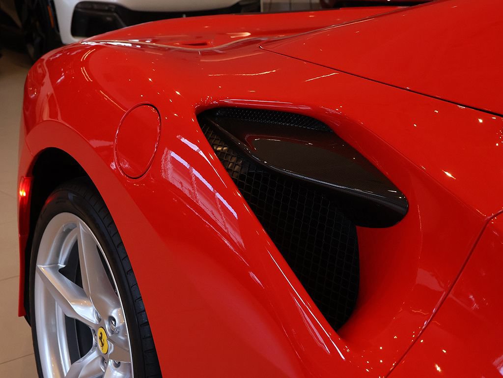 Certified 2023 Ferrari F8 Tributo RWD image 25