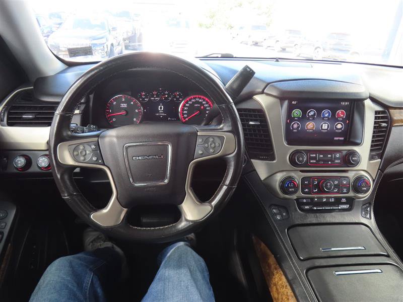 Used 2015 GMC Yukon Denali w/ Open Road Package AWD/4WD image 19