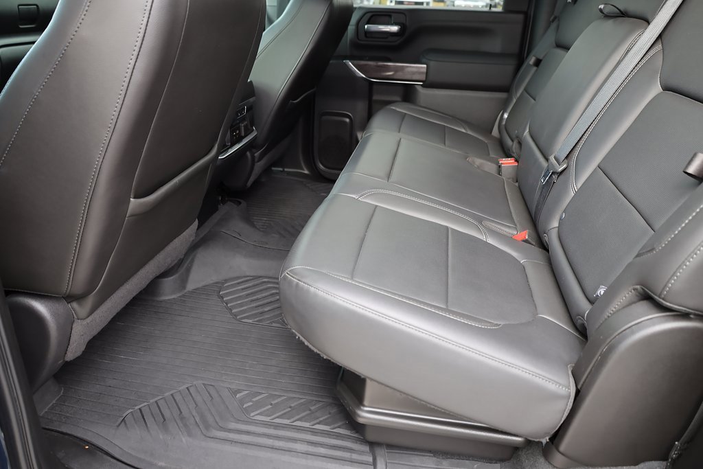 Used 2020 Chevrolet Silverado 3500 LTZ w/ LTZ Premium Package image 17