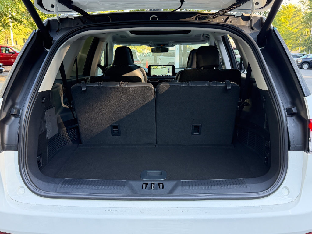 New 2026 Lincoln Aviator Reserve AWD/4WD image 18